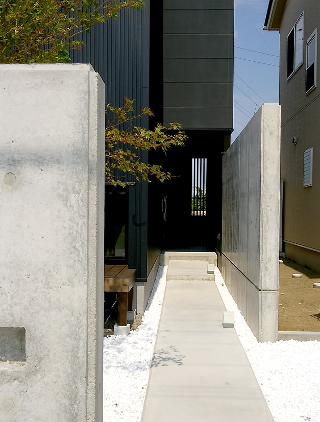 回廊のある家 富山県の新築住宅の設計施工 リフォーム フォーユア アンビエント すけの